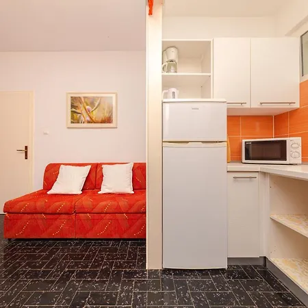 Apartment Promajna *