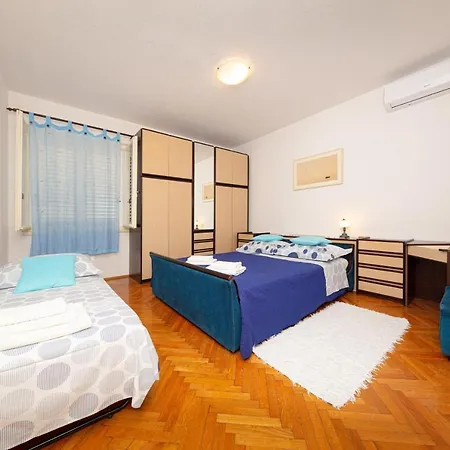 Apartment Promajna Appartement *